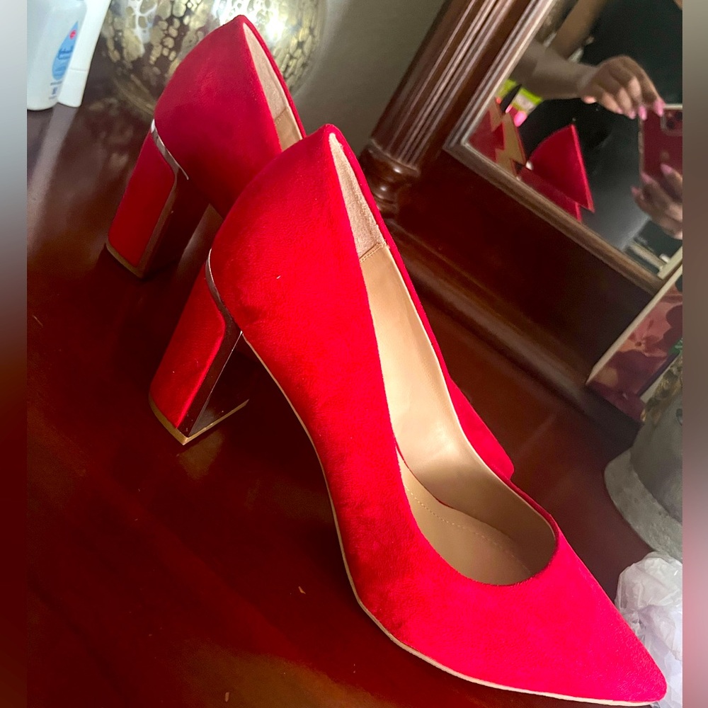 Red Alfani heels